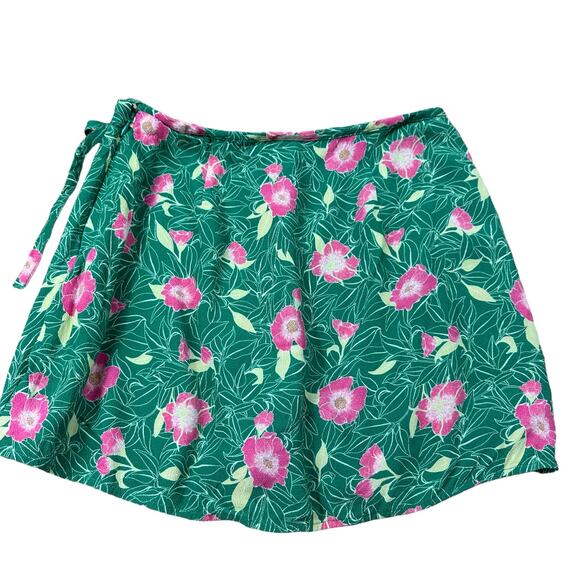 SUNDAY BEST Aritzia Green Floral Westly Skort Skirted Shorts Women's Size 4 Wrap - Picture 7 of 7